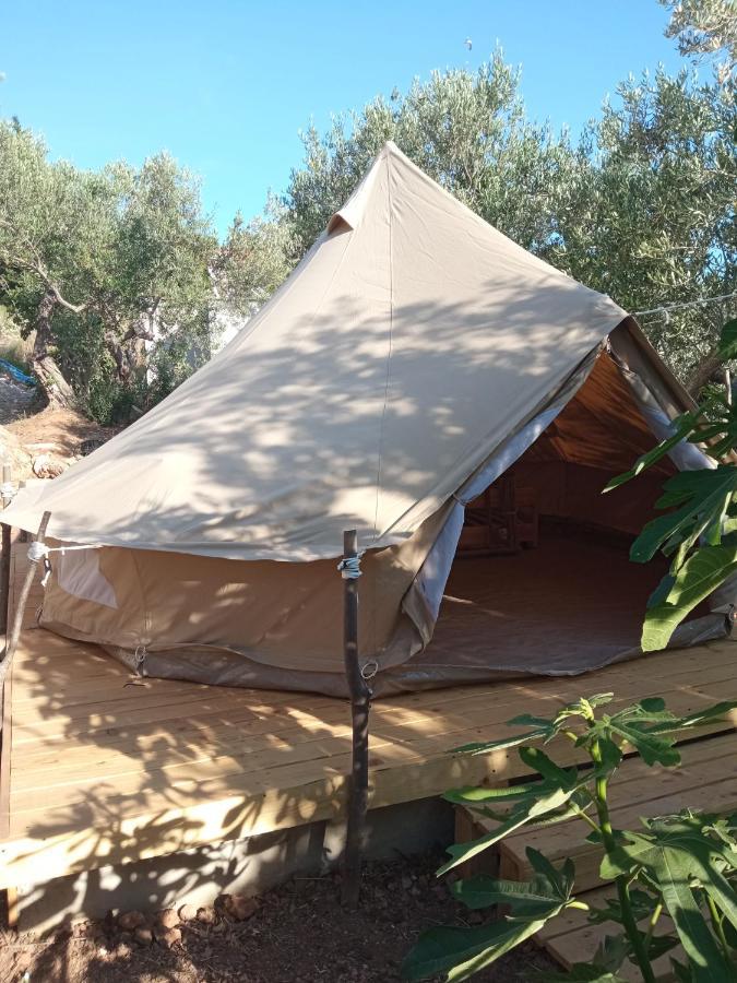 Mini Kamp Perla Hotel Prvic Luka Luaran gambar