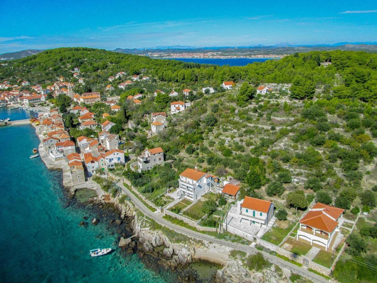 Mini Kamp Perla Hotel Prvic Luka Luaran gambar